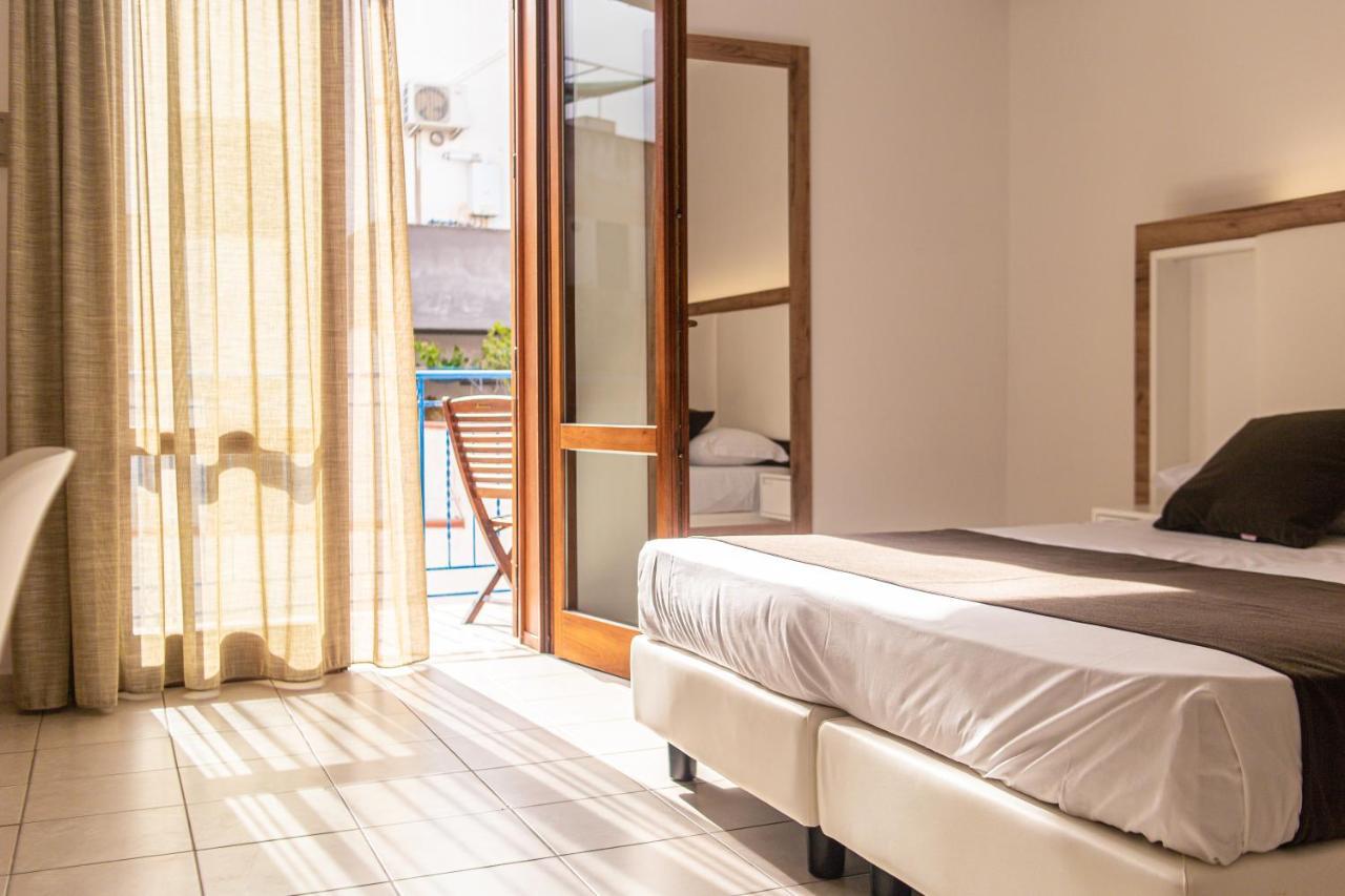 Hotel Al Paradise Сан Вито ло Капо Екстериор снимка